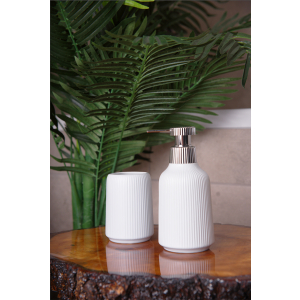 Kubek łazienkowy OSBORN czarny Kubek łazienkowy OSBORN czarny